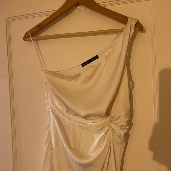 ABERCROMBIE SILK DRESS - Picture 3 of 4